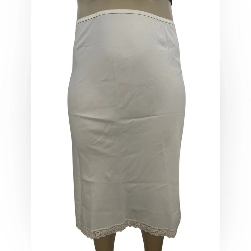 Lot of 3 Vintage Union Made Semi Sheer Slips. - Picture 3 of 10